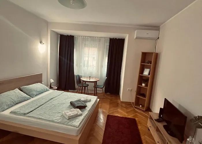 Apartman Lena