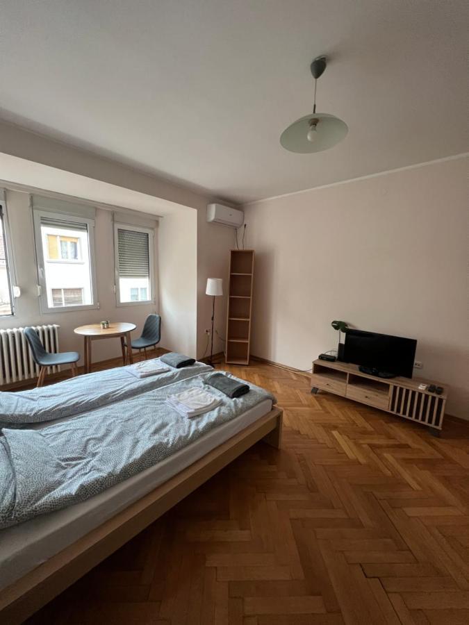 Lena Daire Belgrad